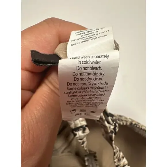 Bond eye Size 4 D/DD Australia Womens One Piece Padded Swimsuit Snake Print - Picture 8 of 8